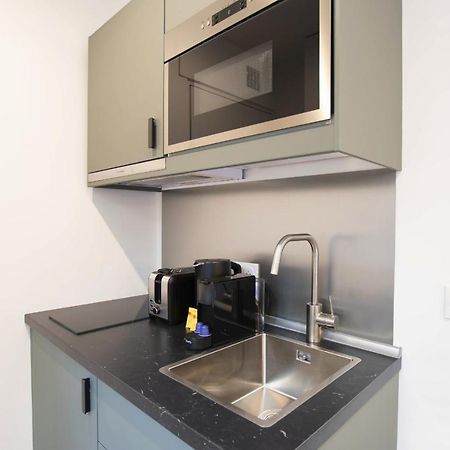 Apartmán Guestready - Studio With Jacuzzi In The 10 Th Paříž Exteriér fotografie