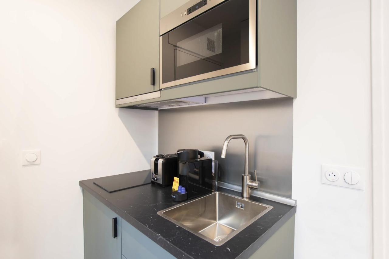 Apartmán Guestready - Studio With Jacuzzi In The 10 Th Paříž Exteriér fotografie